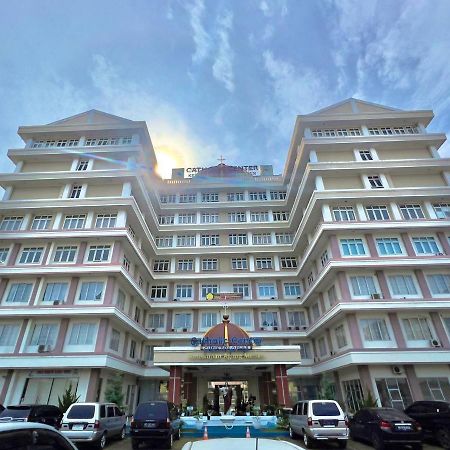 Ohulu Guesthouse Medan Bagian luar foto
