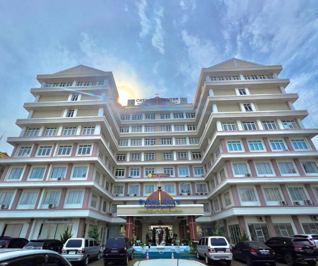 Ohulu Guesthouse Medan Bagian luar foto